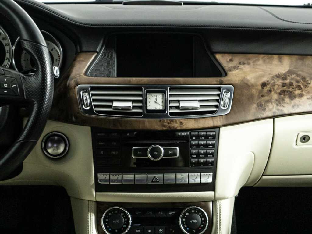 Mercedes-Benz CLS с пробегом — 2014 год. Фото: #13