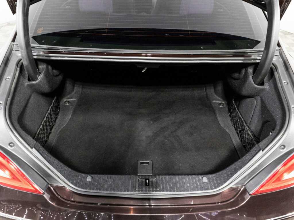 Mercedes-Benz CLS с пробегом — 2014 год. Фото: #23