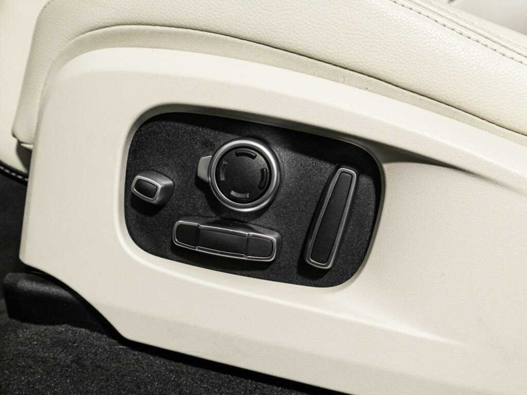 Jaguar F-Pace с пробегом — 2022 год. Фото: #18