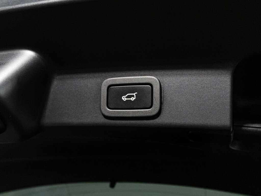 Jaguar F-Pace с пробегом — 2022 год. Фото: #32