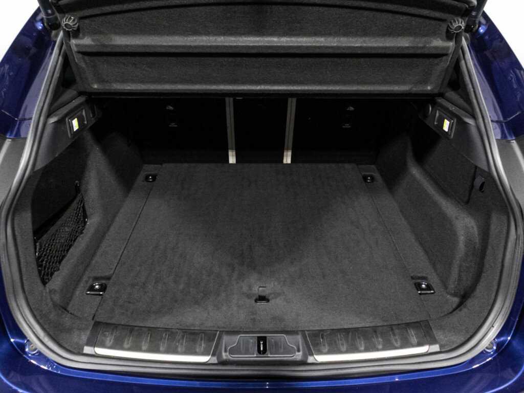 Jaguar F-Pace с пробегом — 2022 год. Фото: #33