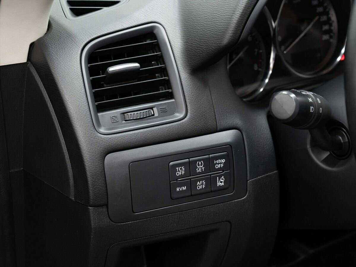 Mazda CX-5 с пробегом — 2011 год. Фото: #17