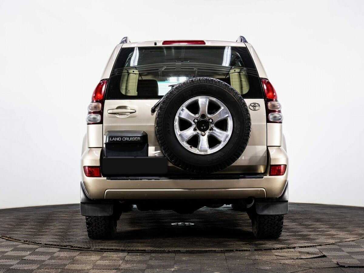 Toyota Land Cruiser Prado с пробегом — 2005 год. Фото: #4