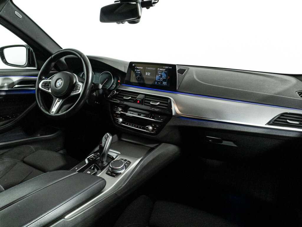 BMW 5 серии с пробегом — 2018 год. Фото: #8