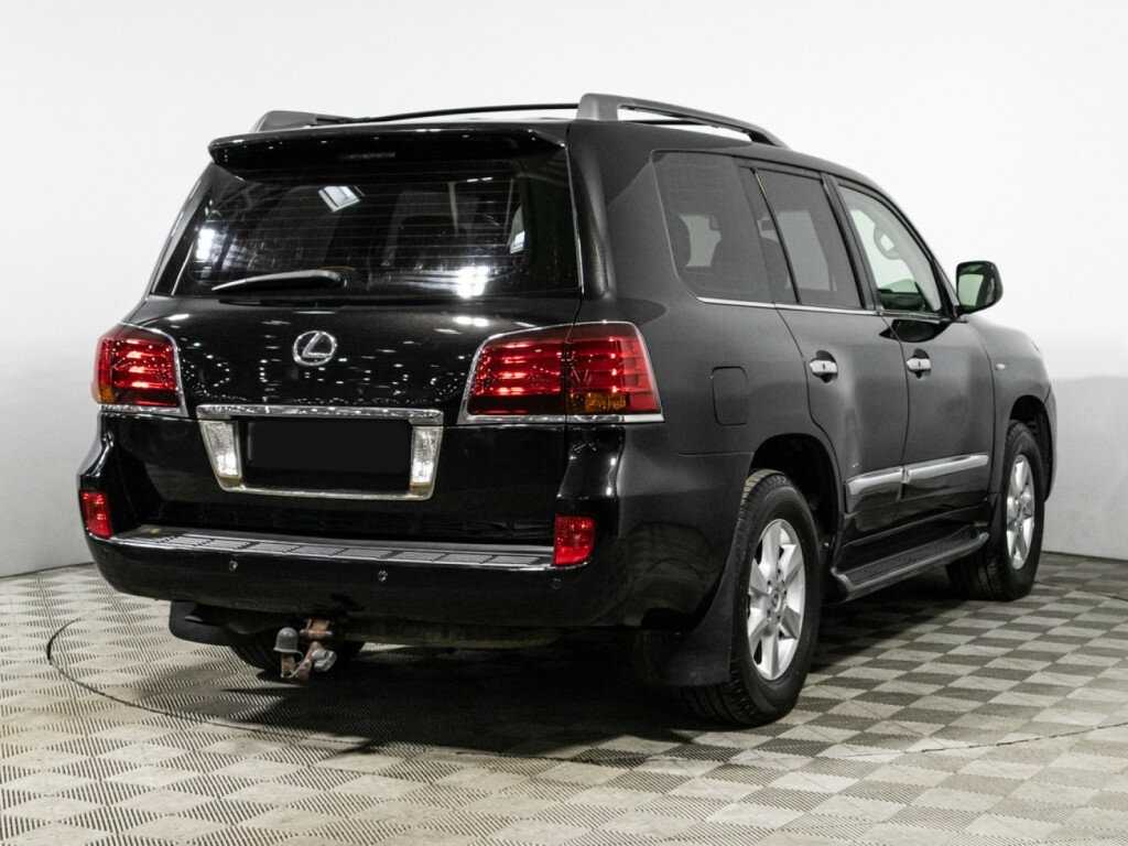 Lexus LX с пробегом — 2011 год. Фото: #3