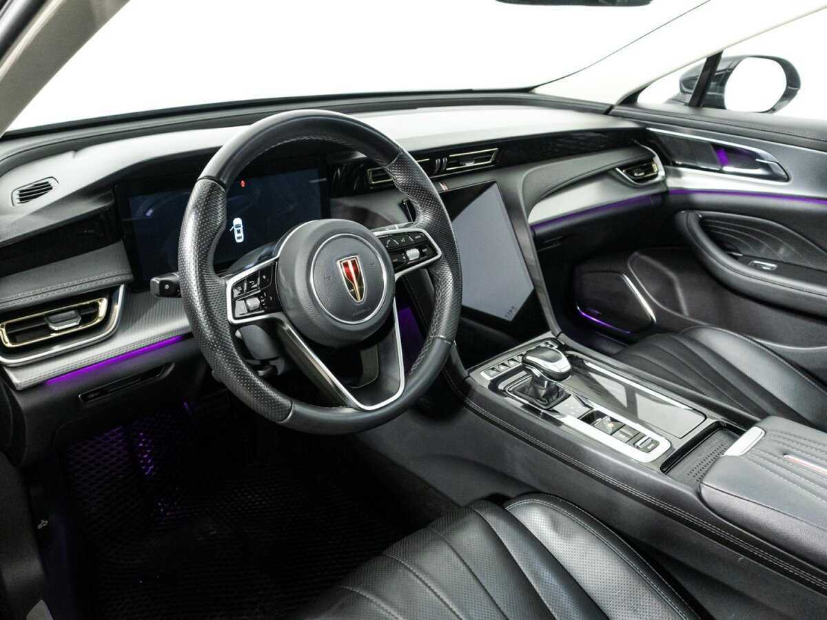 Hongqi H5 с пробегом — 2023 год. Фото: #10