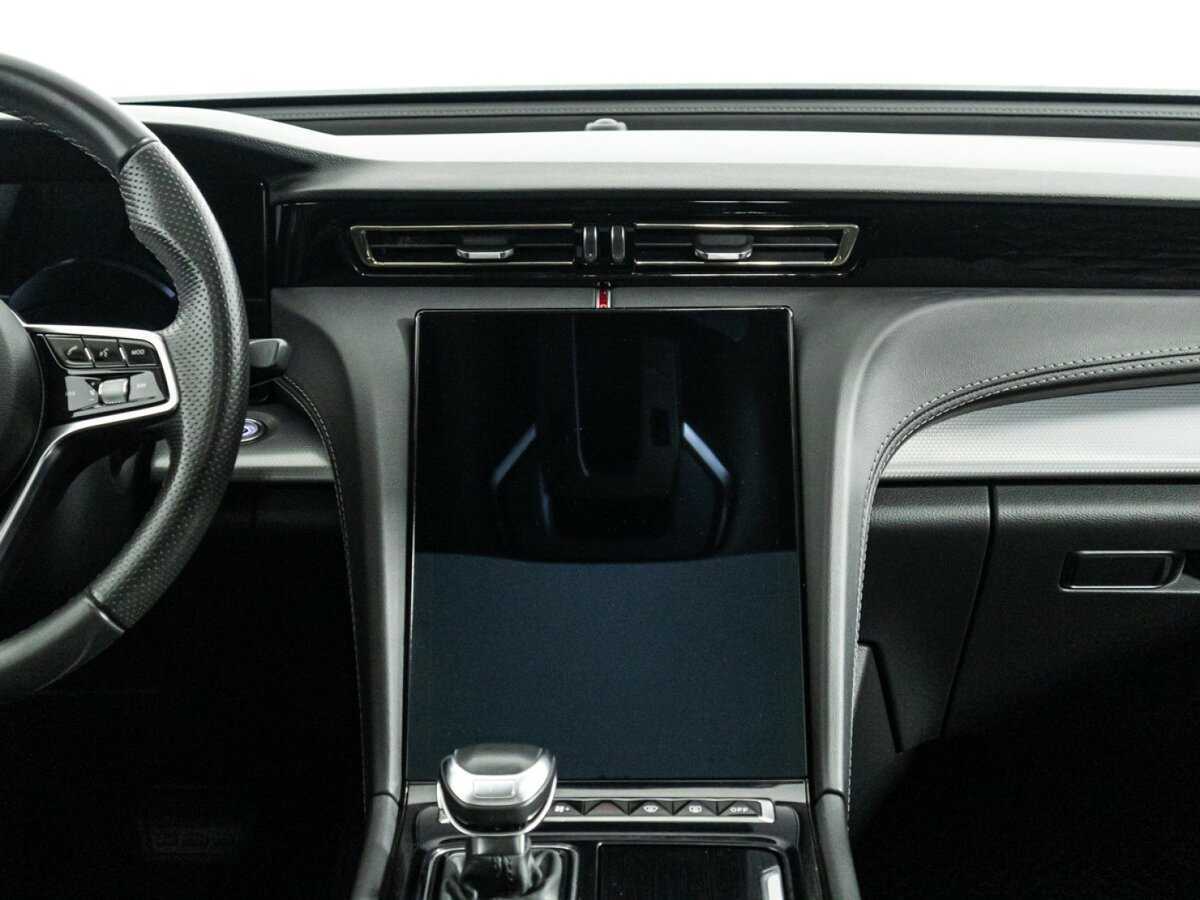 Hongqi H5 с пробегом — 2023 год. Фото: #13