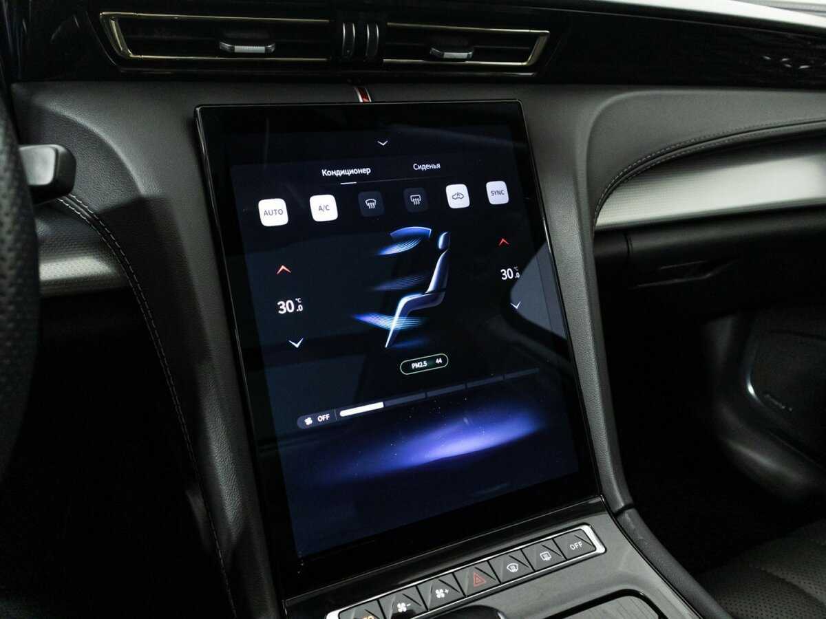 Hongqi H5 с пробегом — 2023 год. Фото: #18