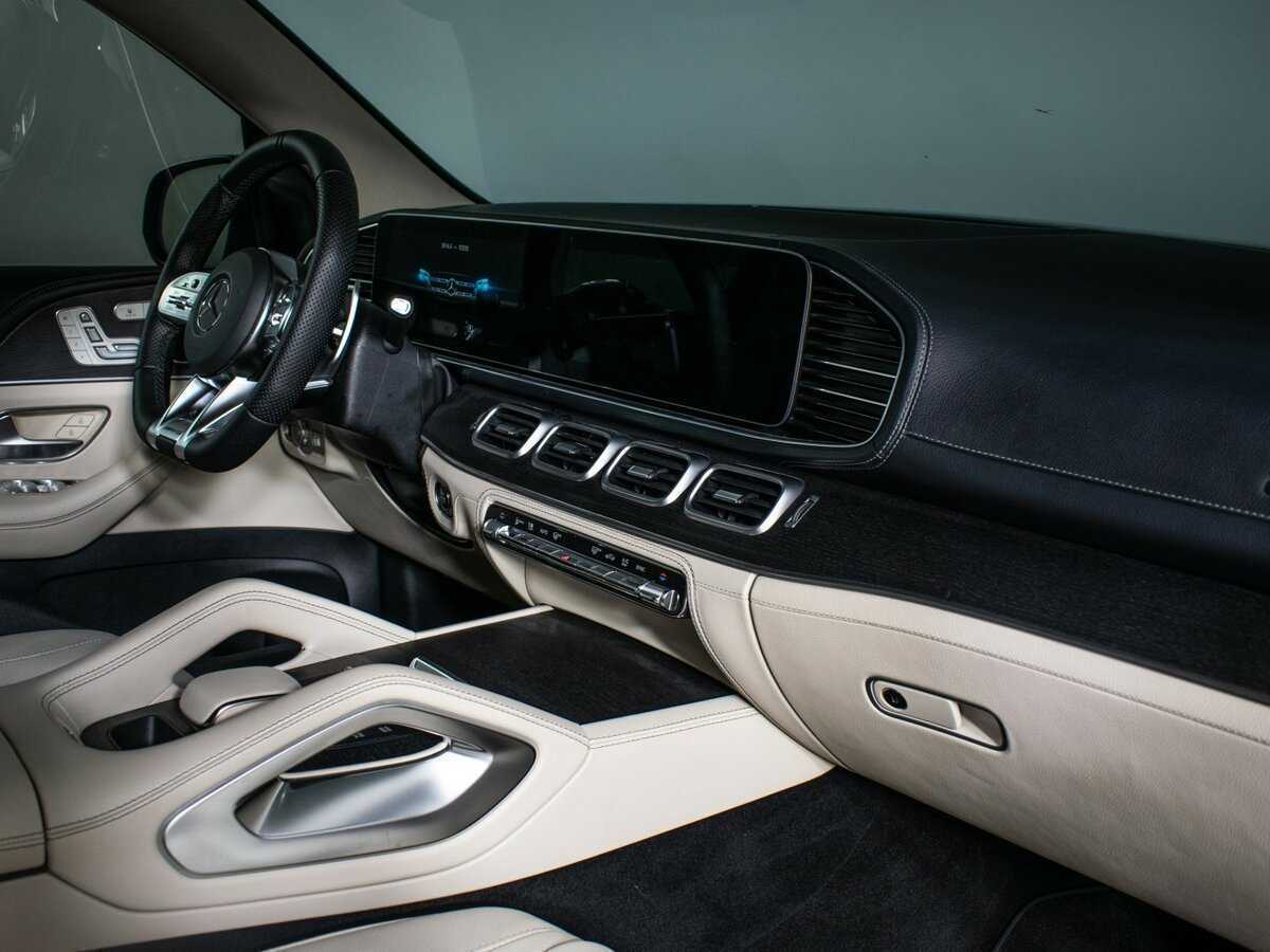 Mercedes-Benz GLE с пробегом — 2021 год. Фото: #8