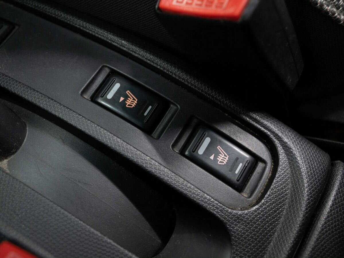 Nissan Micra с пробегом — 2007 год. Фото: #14