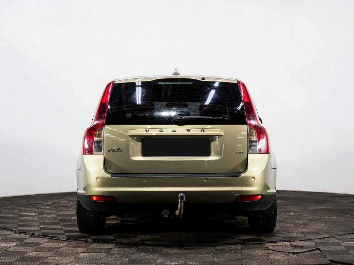 Volvo V50 с пробегом — 2009 год. Фото: #4