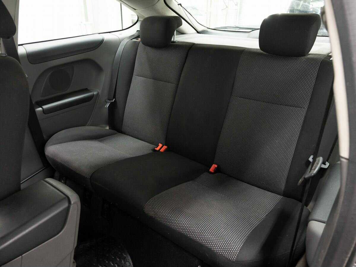 Ford Focus с пробегом — 2008 год. Фото: #7