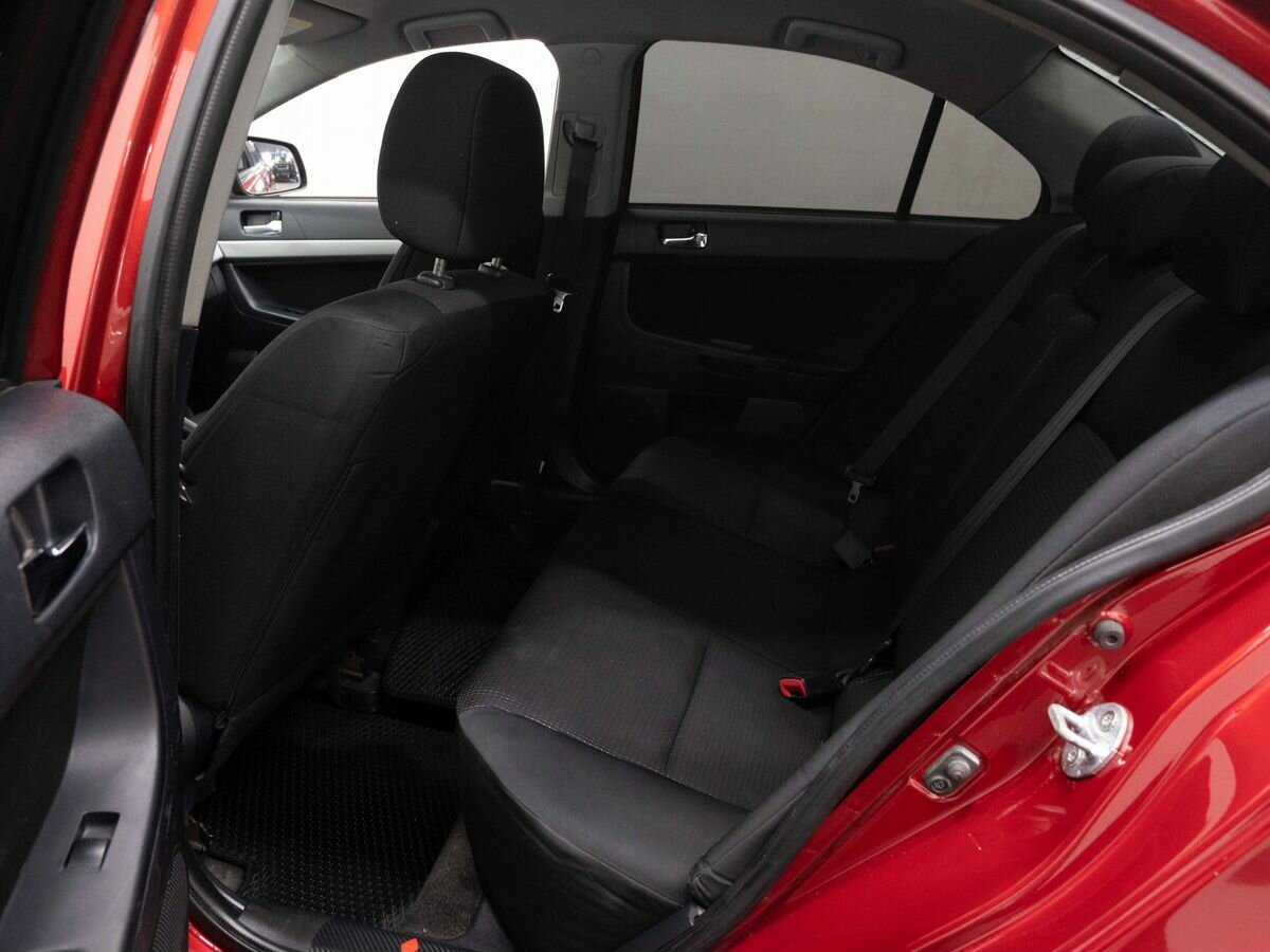 Mitsubishi Lancer с пробегом — 2007 год. Фото: #8