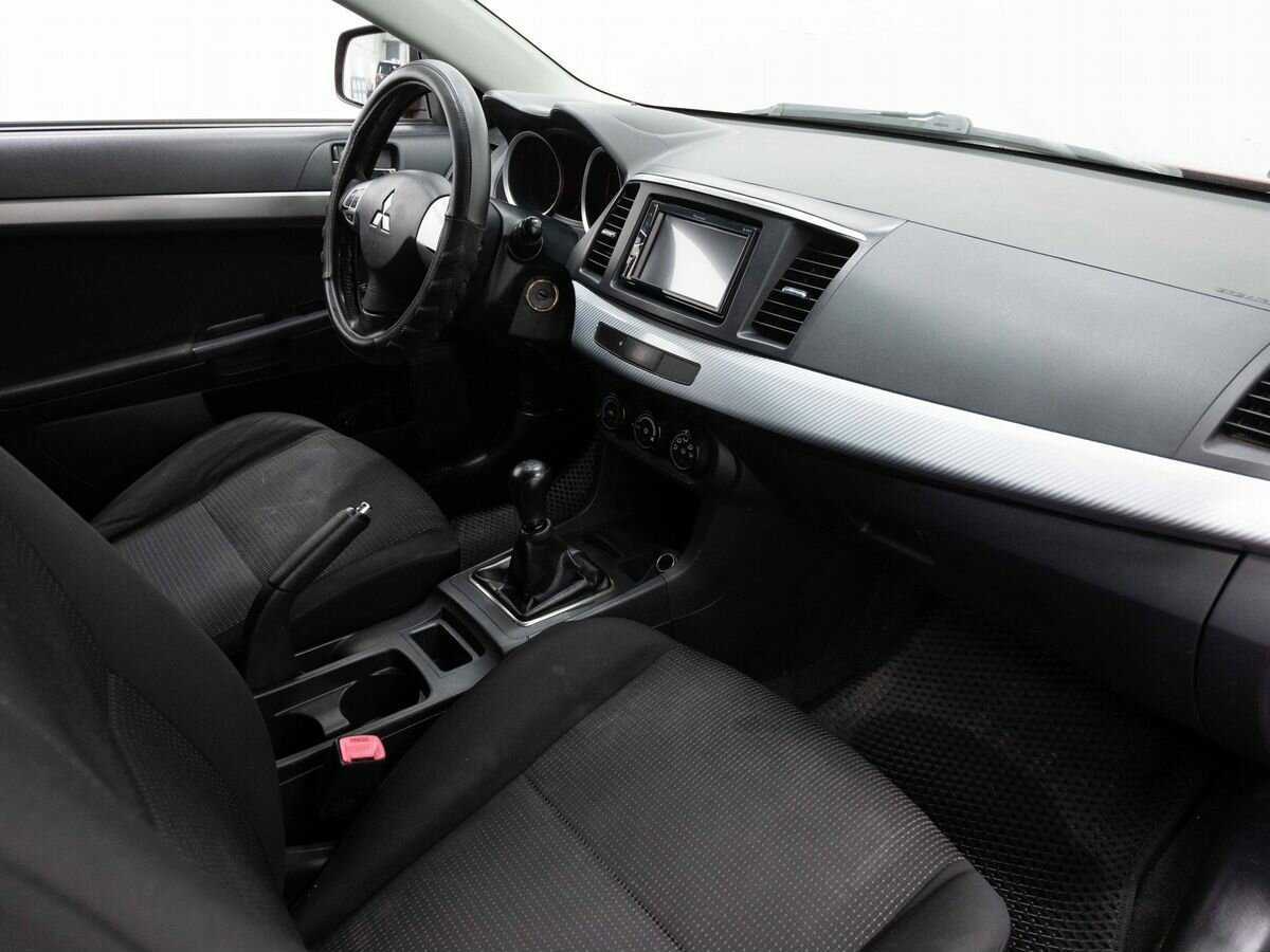 Mitsubishi Lancer с пробегом — 2007 год. Фото: #10