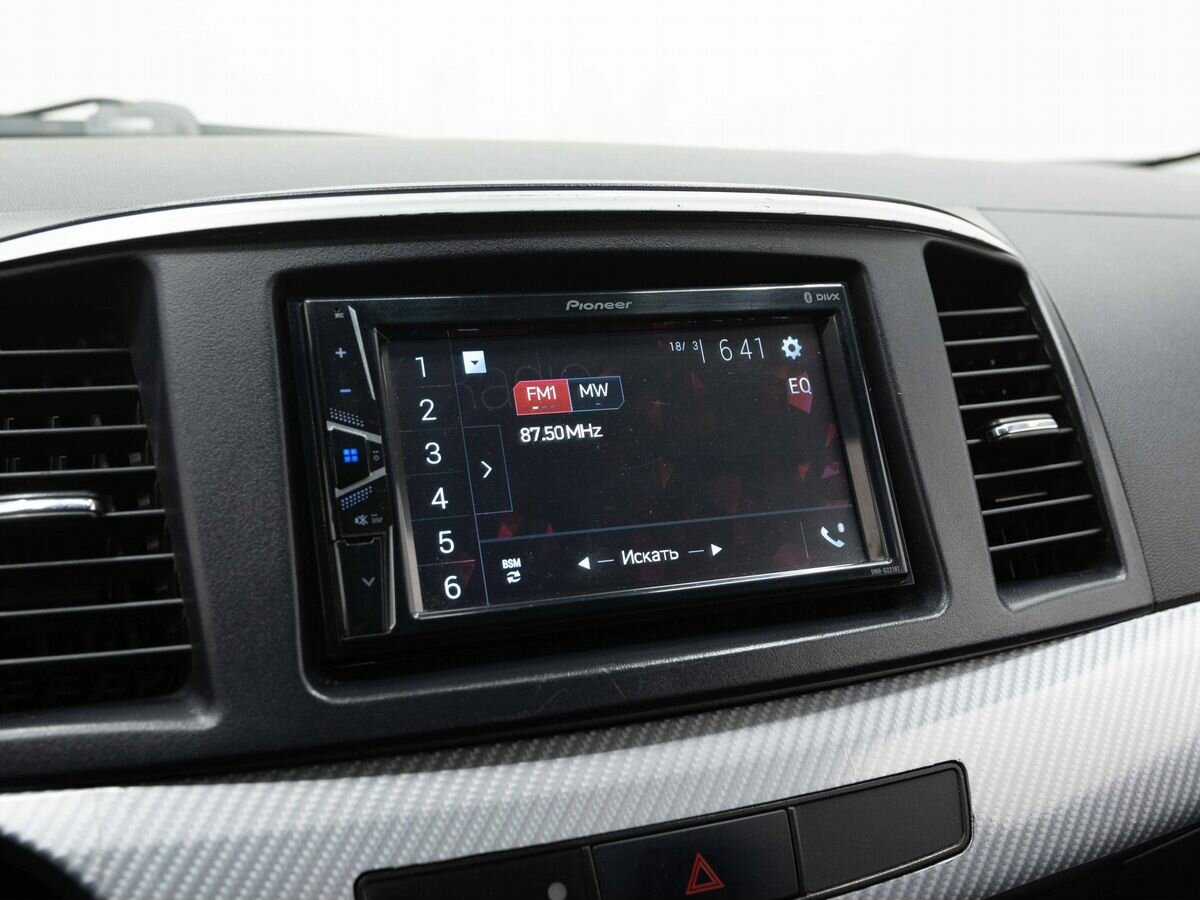 Mitsubishi Lancer с пробегом — 2007 год. Фото: #13