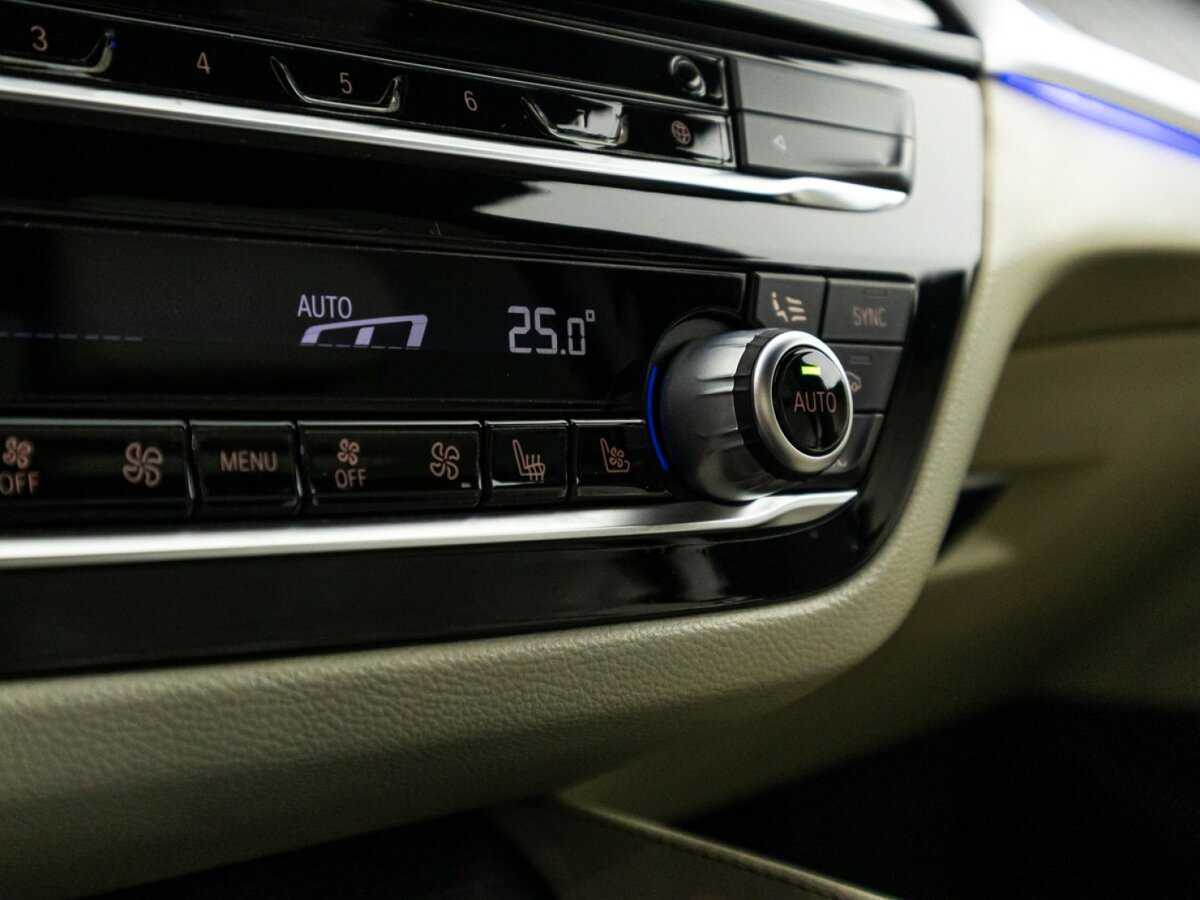 BMW 5 серии с пробегом — 2020 год. Фото: #19