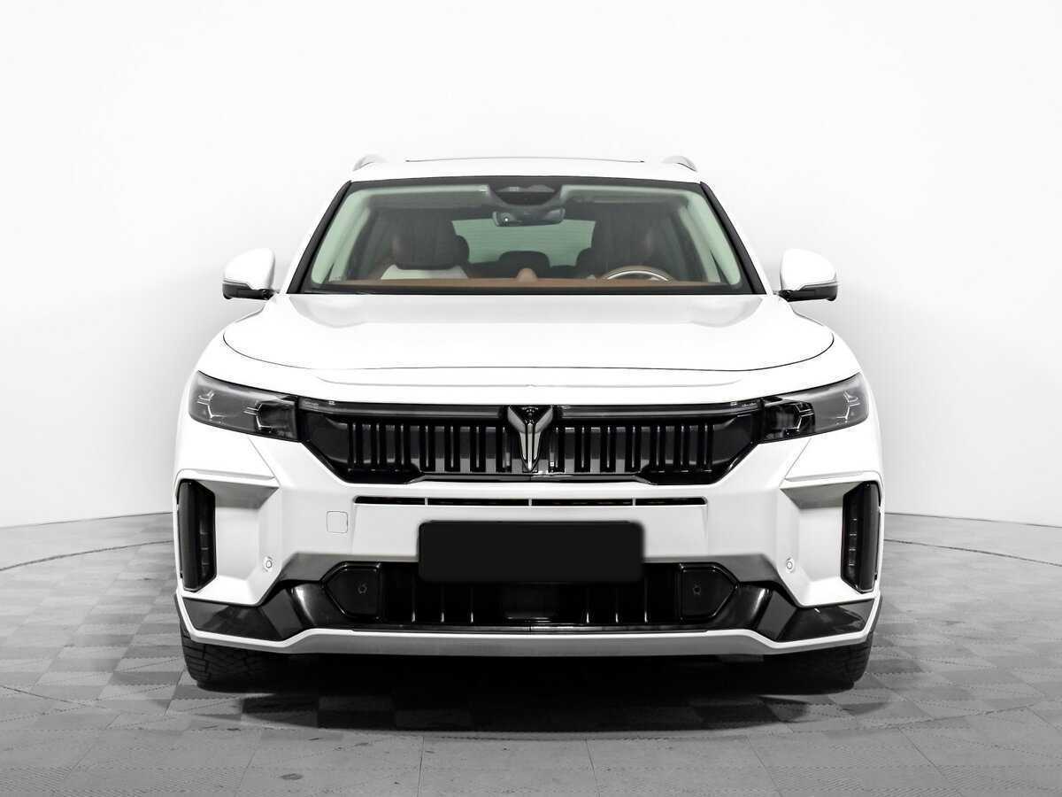 Voyah Free с пробегом — 2023 год. Фото: #1