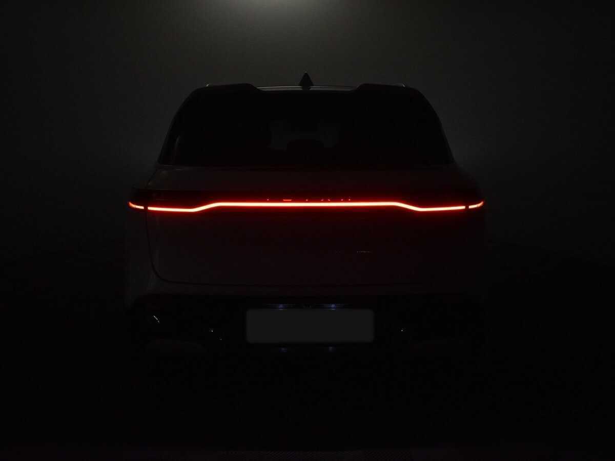 Voyah Free с пробегом — 2023 год. Фото: #20