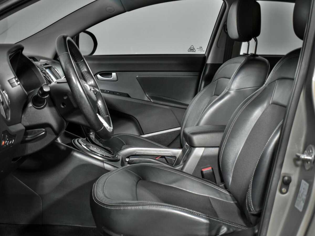 Kia Sportage с пробегом — 2012 год. Фото: #9