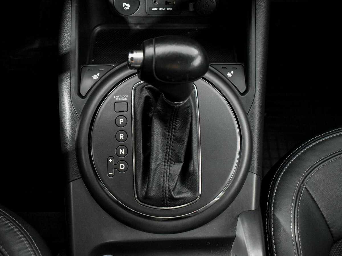 Kia Sportage с пробегом — 2012 год. Фото: #12