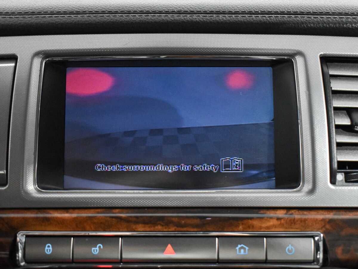 Jaguar XF с пробегом — 2008 год. Фото: #16