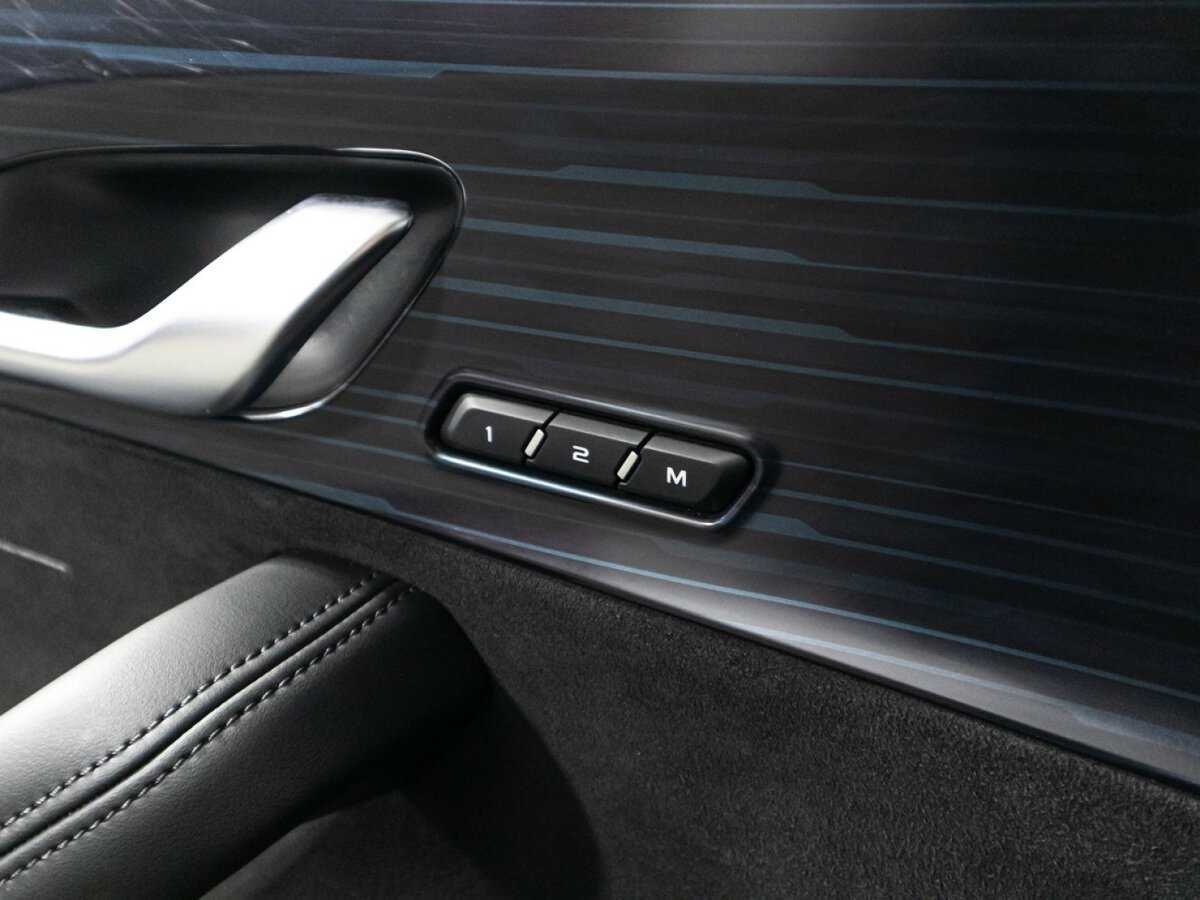 Geely Monjaro с пробегом — 2024 год. Фото: #18