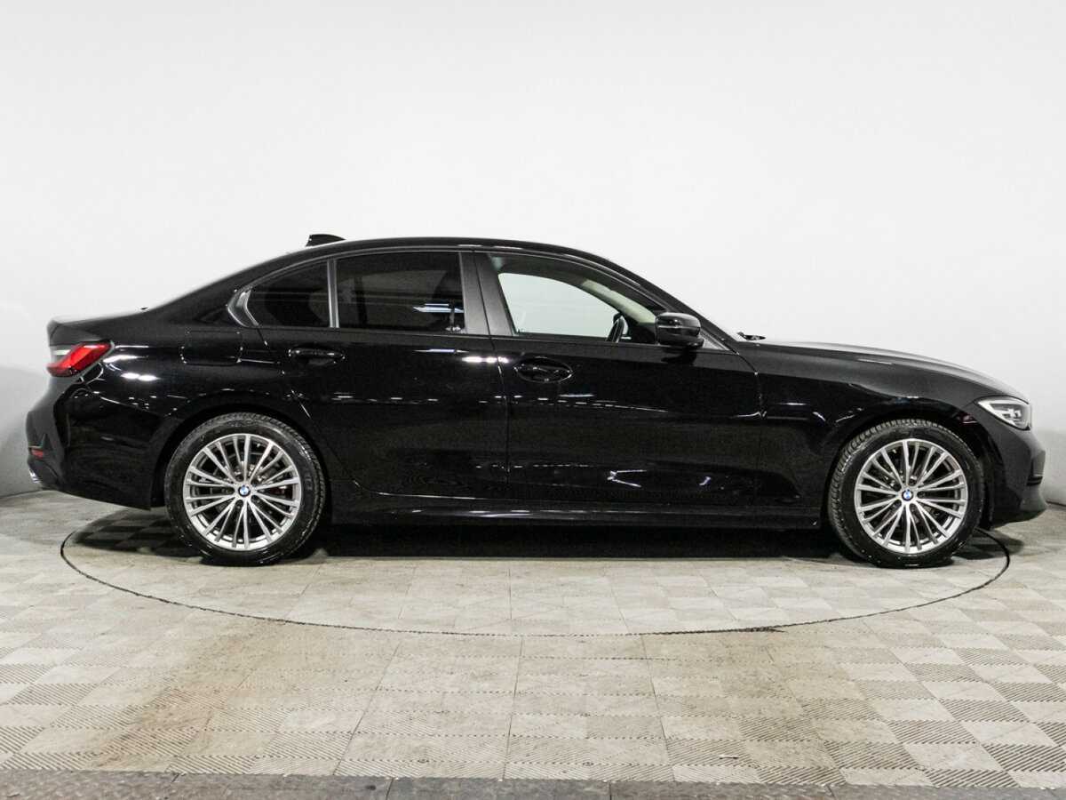 BMW 3 серии с пробегом — 2019 год. Фото: #3