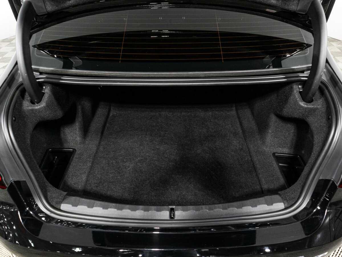 BMW 3 серии с пробегом — 2019 год. Фото: #14