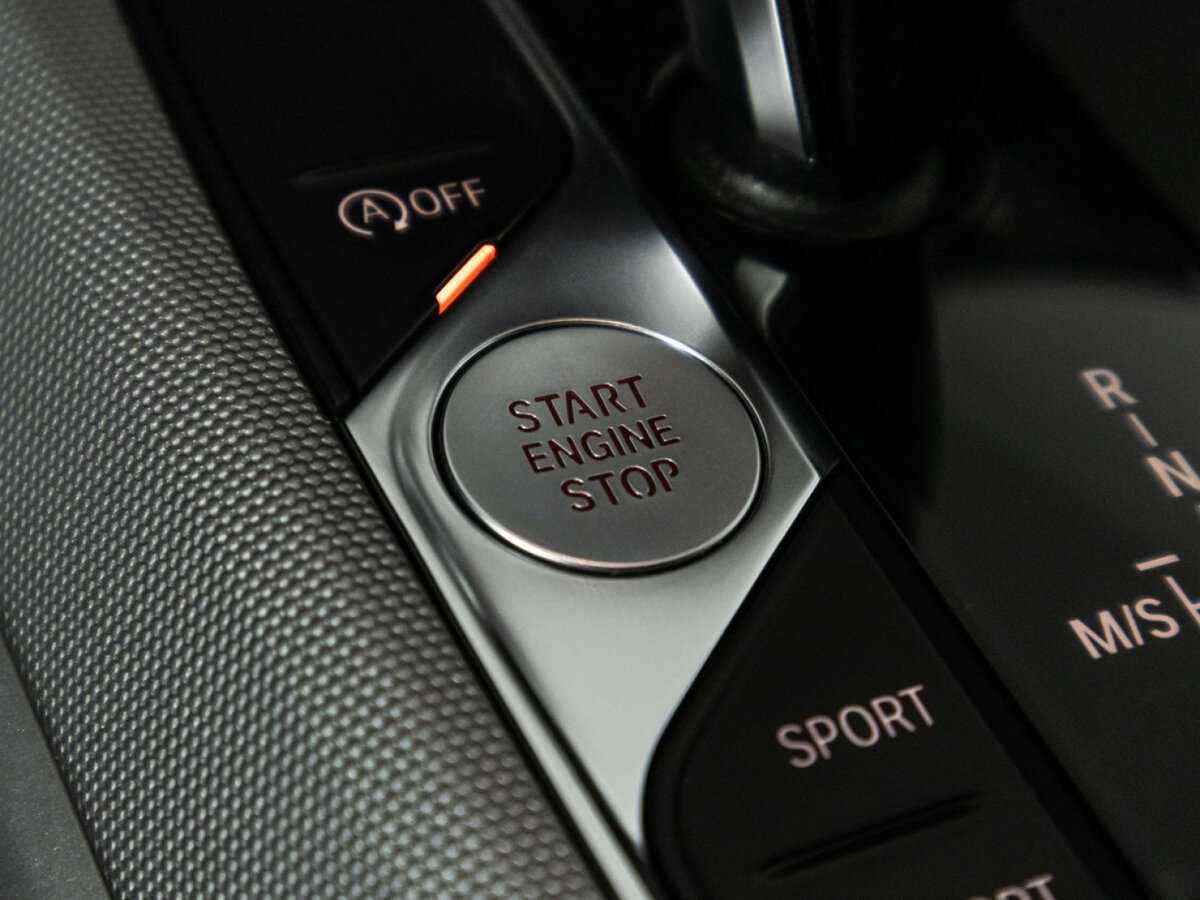 BMW 3 серии с пробегом — 2019 год. Фото: #18