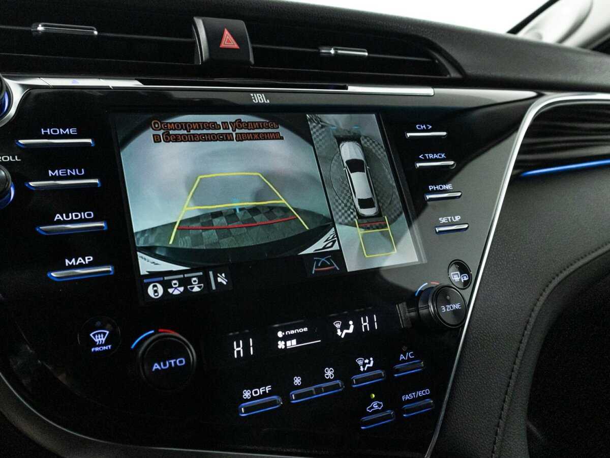 Toyota Camry с пробегом — 2019 год. Фото: #15