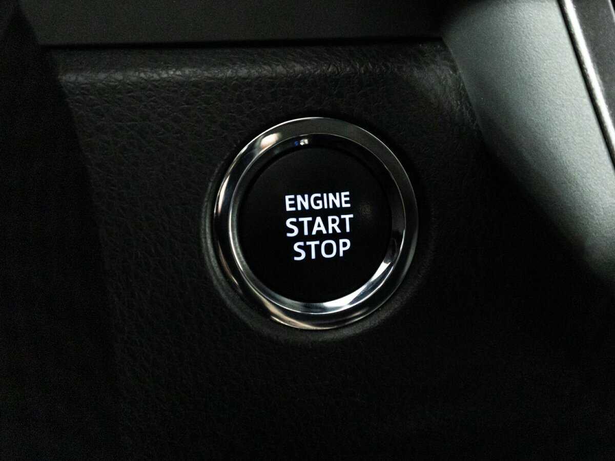 Toyota Camry с пробегом — 2019 год. Фото: #21