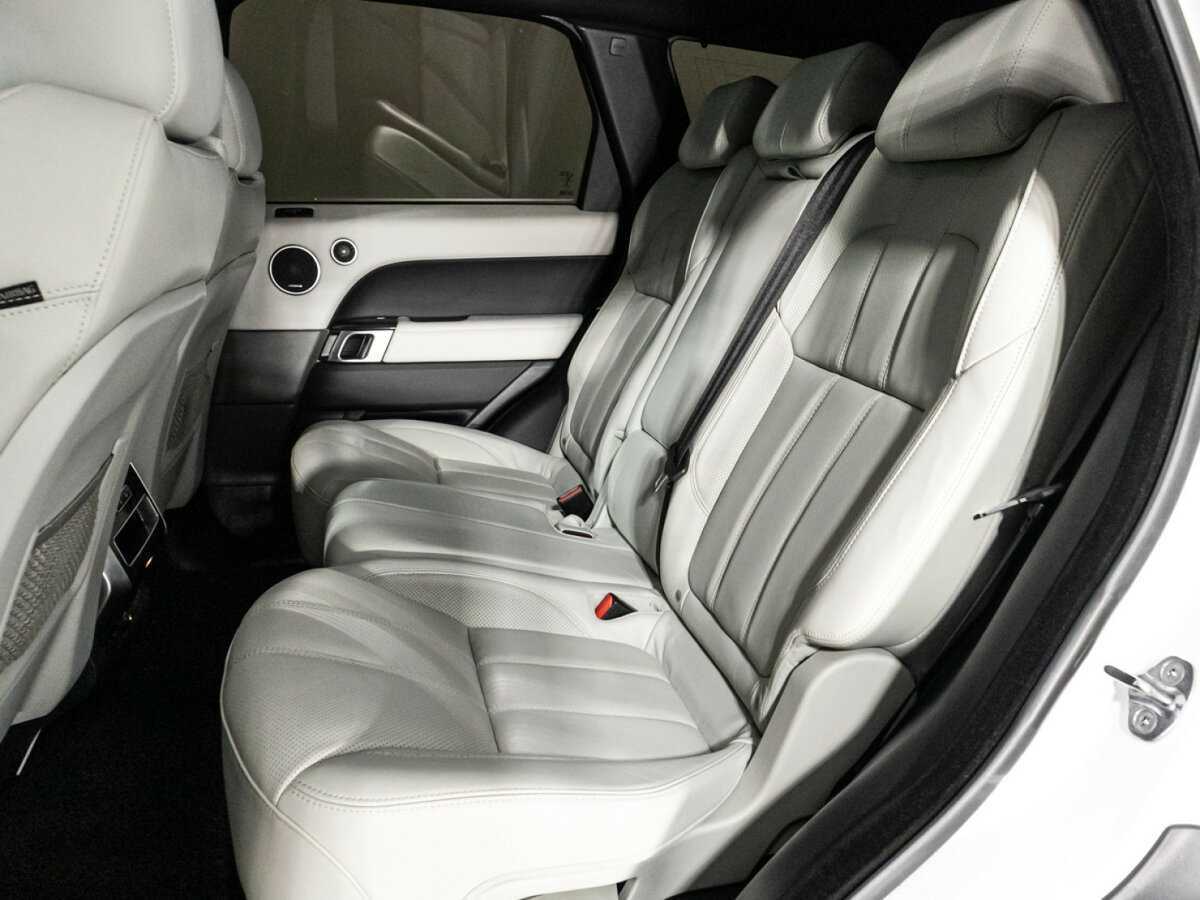 Land Rover Range Rover Sport с пробегом — 2014 год. Фото: #7