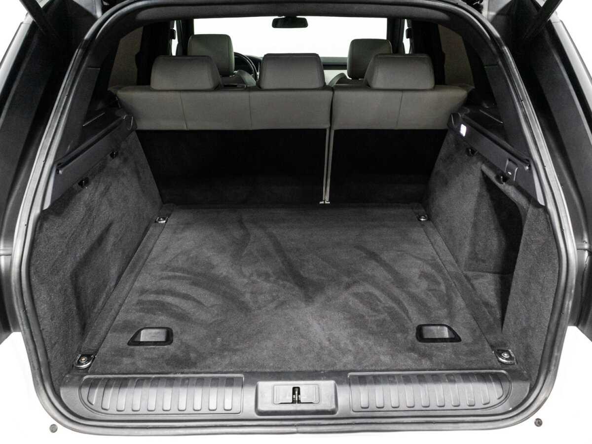 Land Rover Range Rover Sport с пробегом — 2014 год. Фото: #12