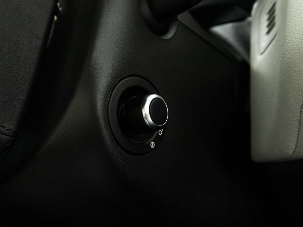 Land Rover Range Rover Sport с пробегом — 2014 год. Фото: #21