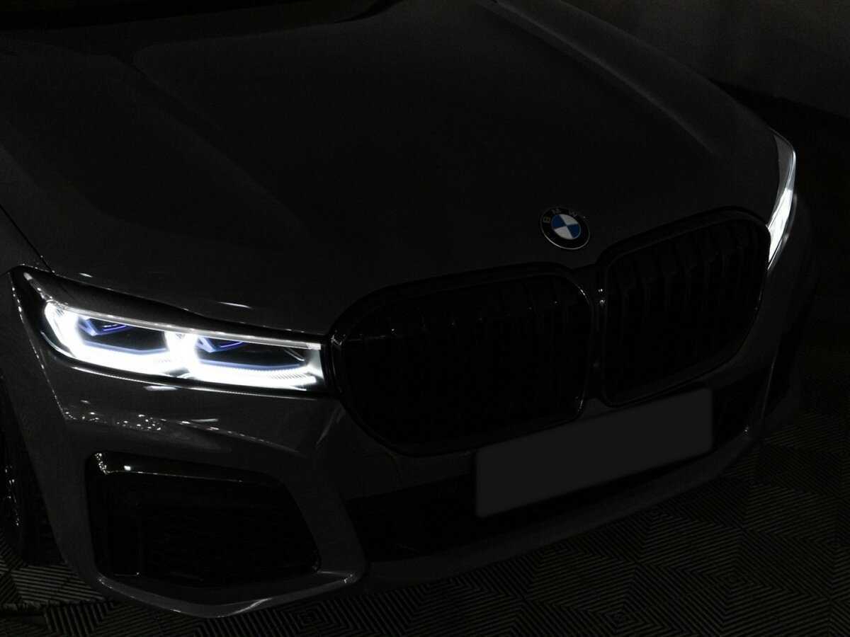 BMW 7 серии с пробегом — 2022 год. Фото: #33