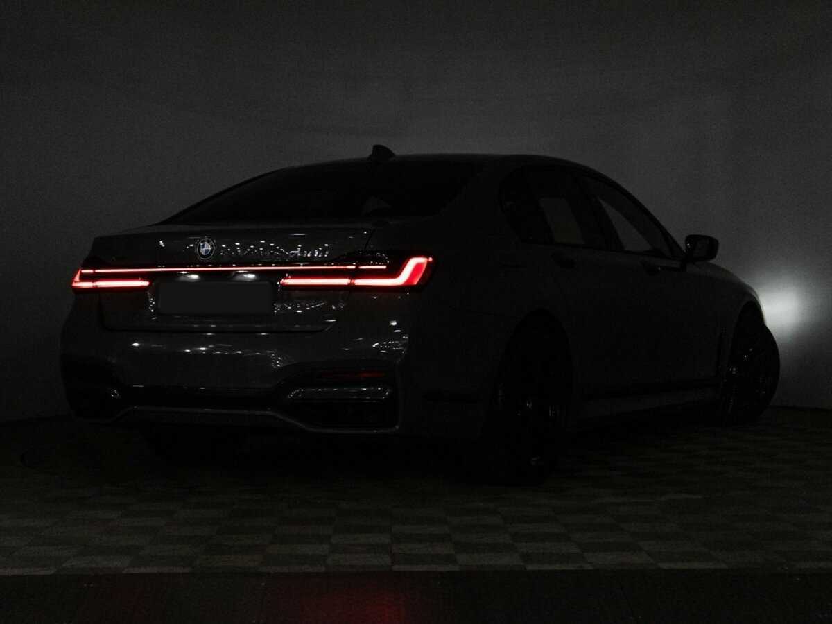 BMW 7 серии с пробегом — 2022 год. Фото: #34