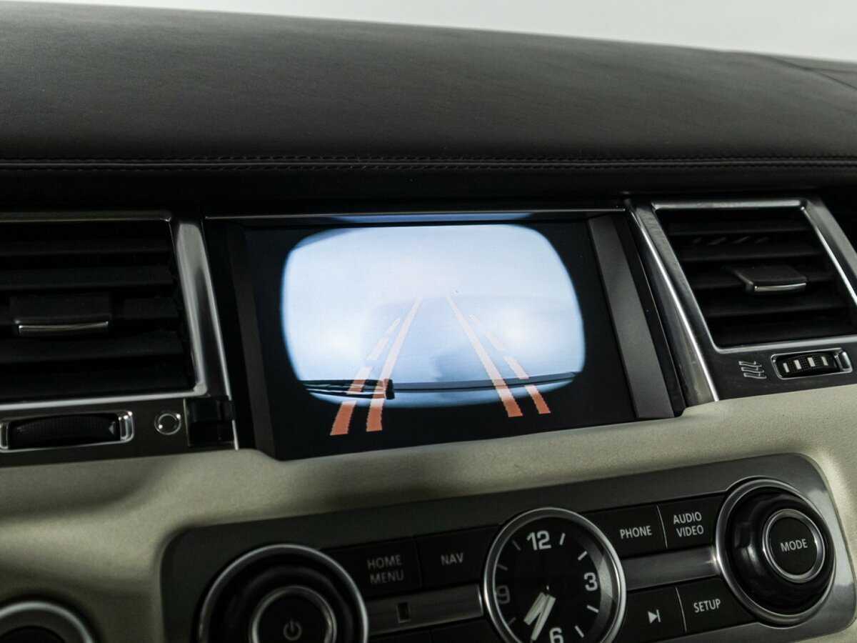 Land Rover Range Rover Sport с пробегом — 2011 год. Фото: #18