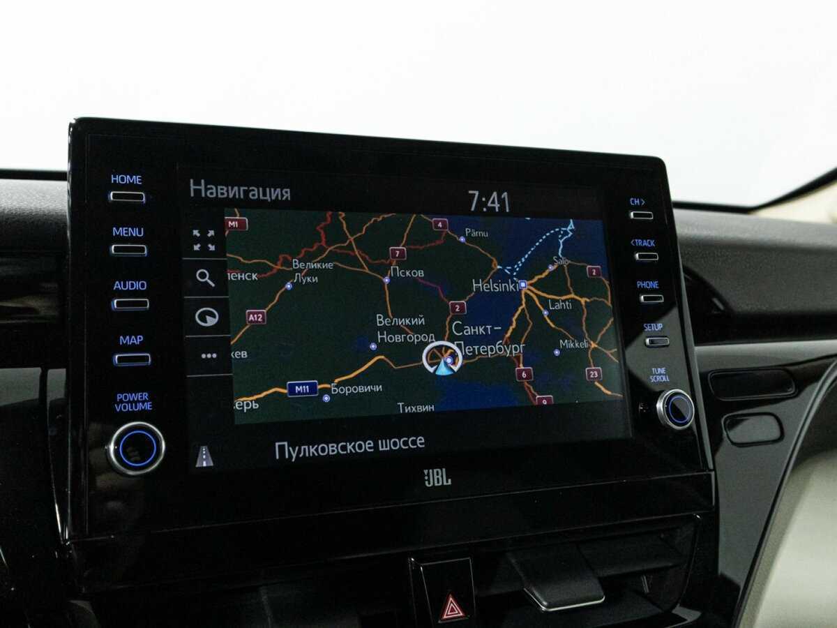 Toyota Camry с пробегом — 2021 год. Фото: #16