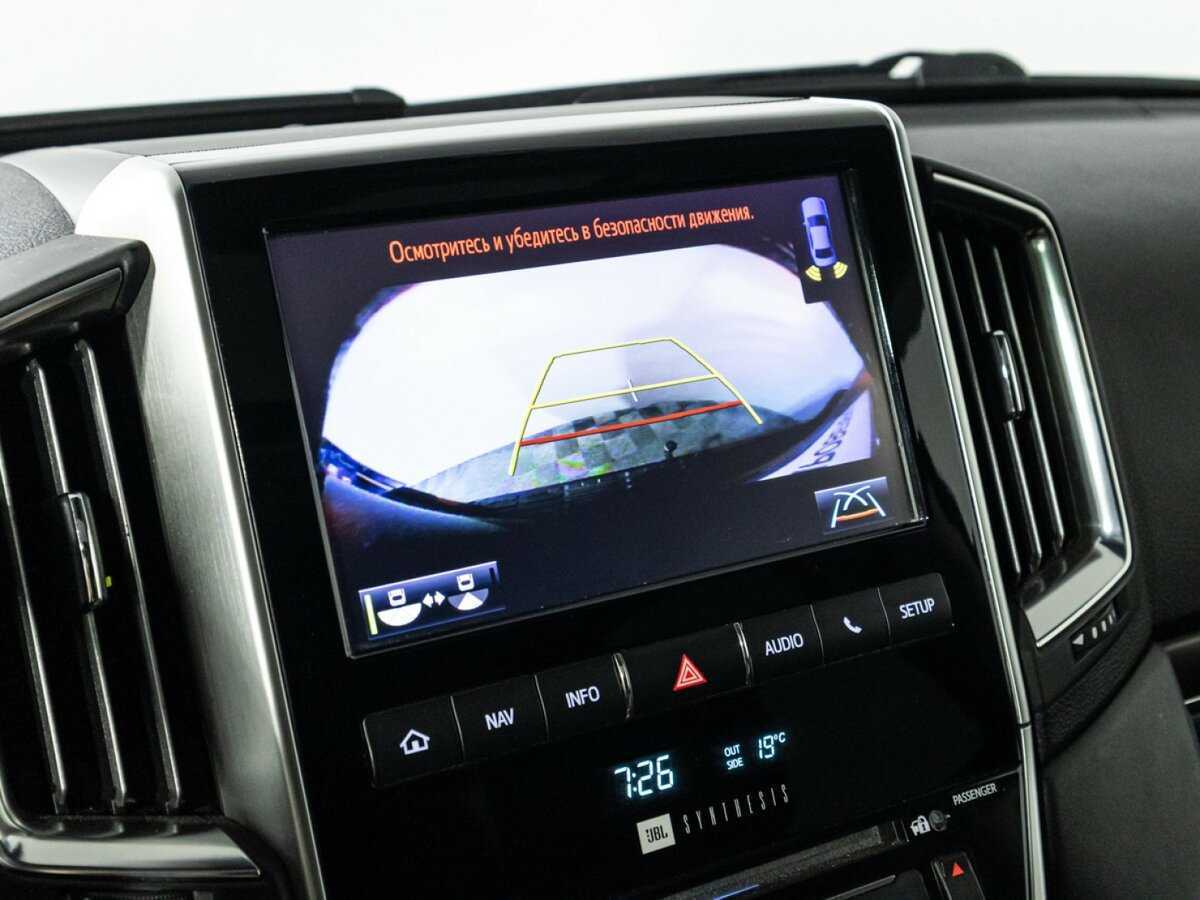 Toyota Land Cruiser с пробегом — 2016 год. Фото: #17