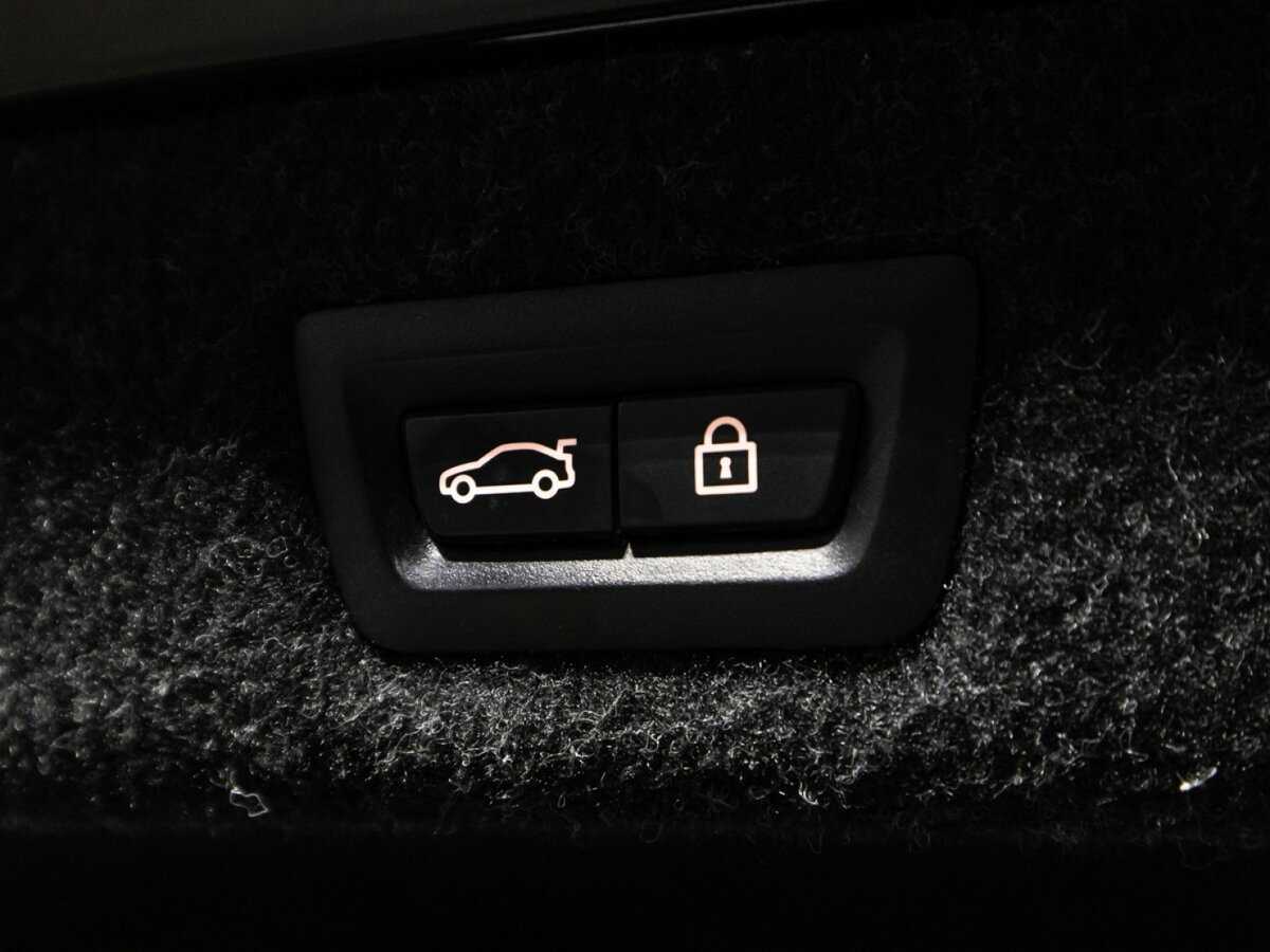 BMW 5 серии с пробегом — 2017 год. Фото: #12