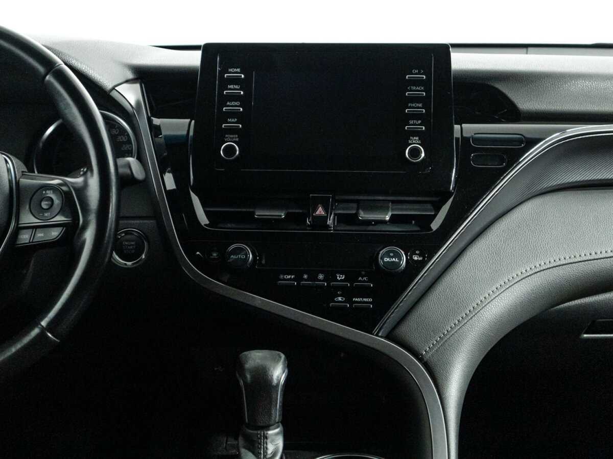 Toyota Camry с пробегом — 2022 год. Фото: #13