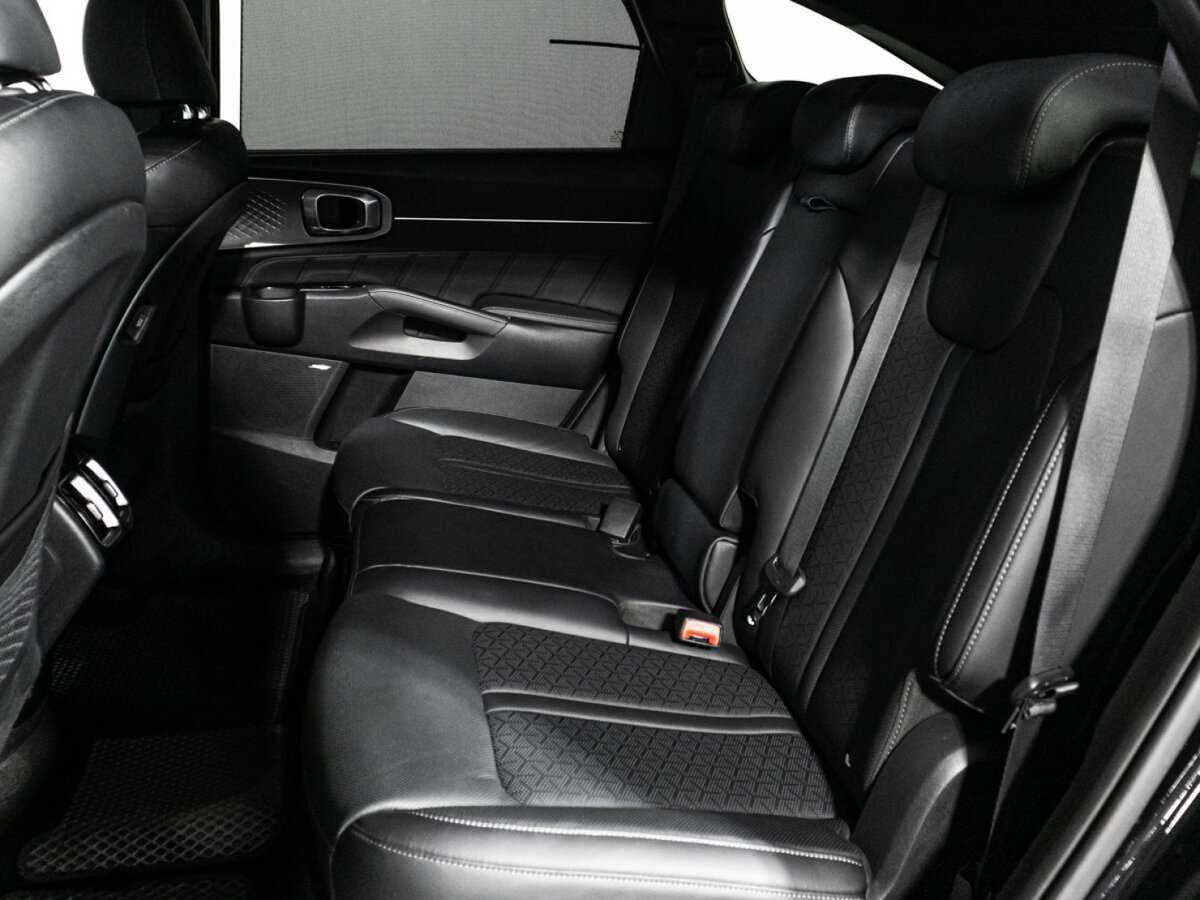 Kia Sorento с пробегом — 2021 год. Фото: #8