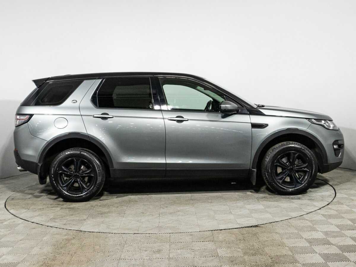Land Rover Discovery Sport с пробегом — 2015 год. Фото: #3