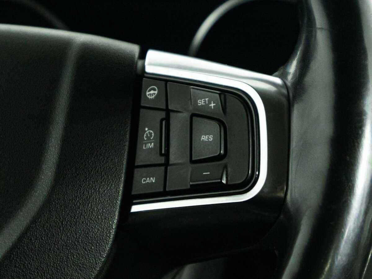 Land Rover Discovery Sport с пробегом — 2015 год. Фото: #18