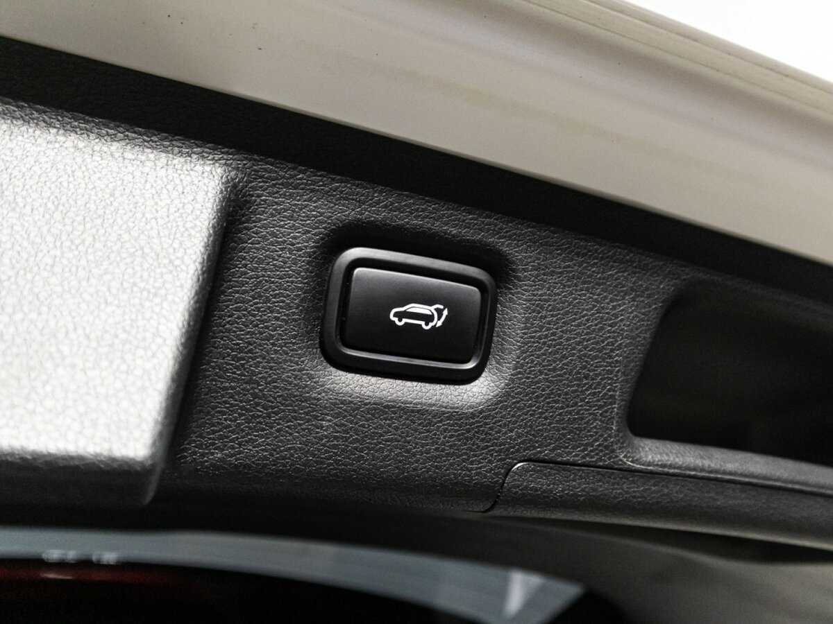 Hyundai Santa Fe с пробегом — 2020 год. Фото: #15