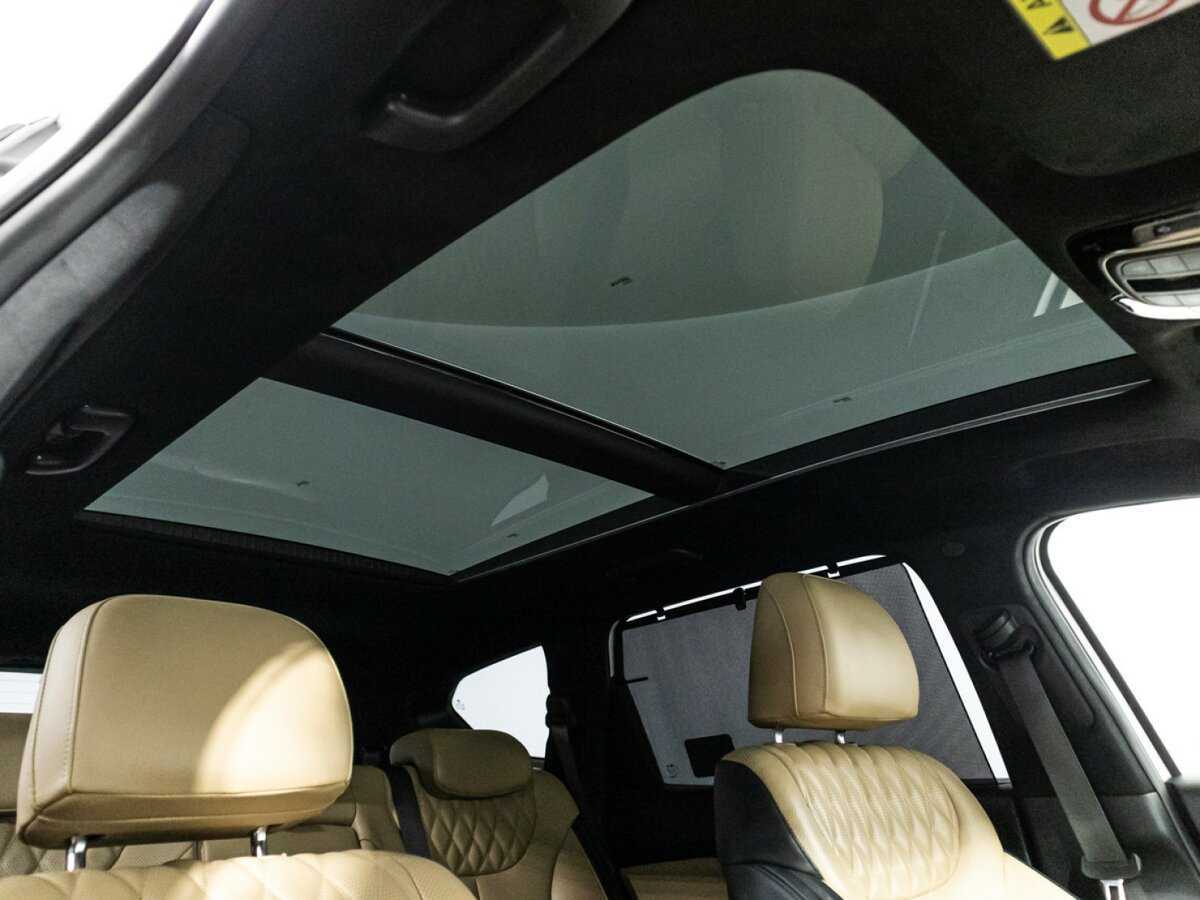 Hyundai Santa Fe с пробегом — 2020 год. Фото: #24