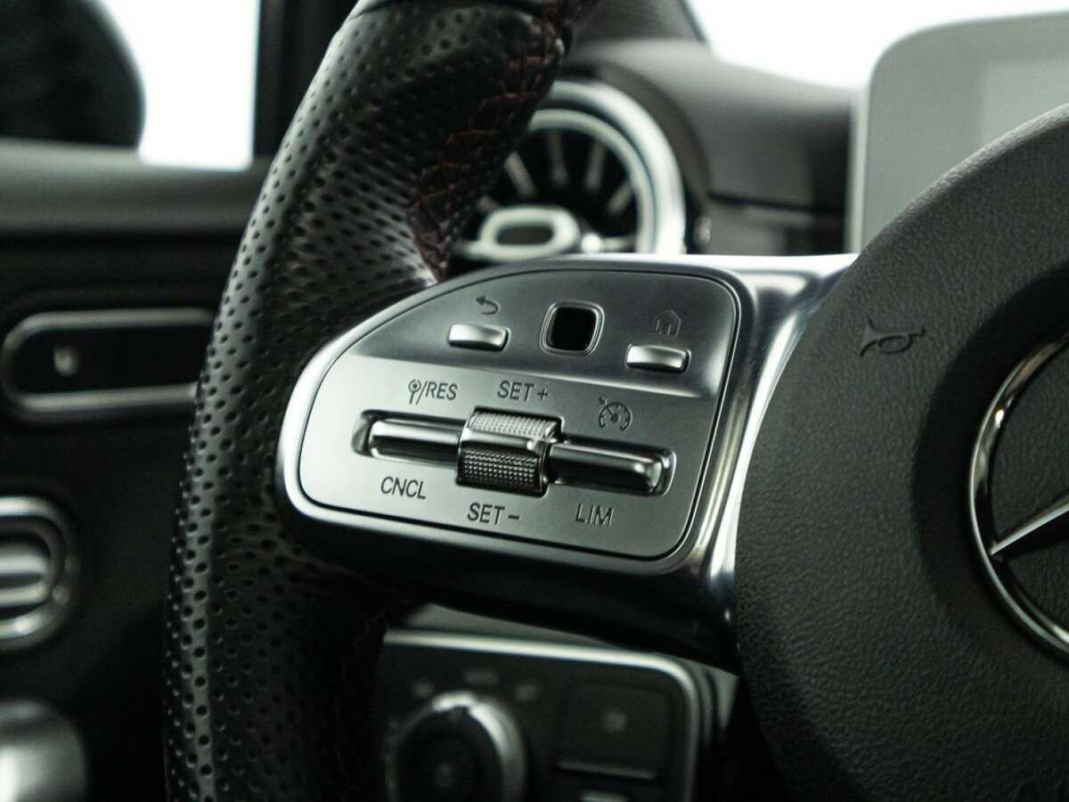 Mercedes-Benz A-Класс AMG с пробегом — 2020 год. Фото: #21