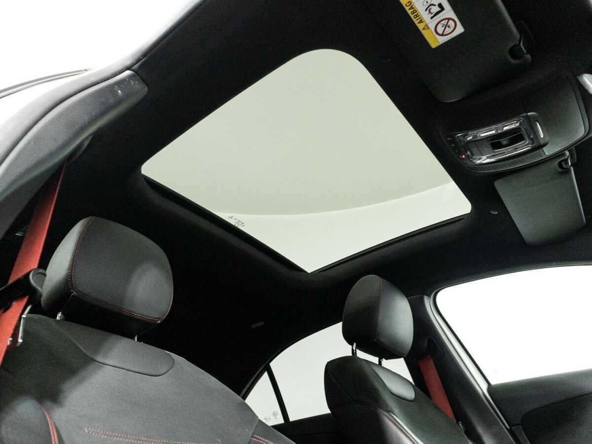 Mercedes-Benz A-Класс AMG с пробегом — 2020 год. Фото: #27