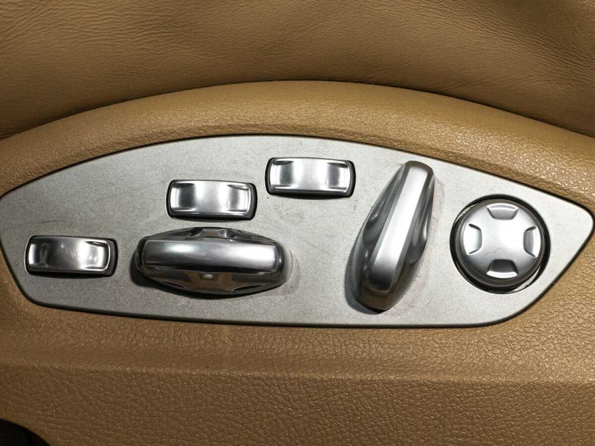 Porsche Cayenne с пробегом — 2015 год. Фото: #14