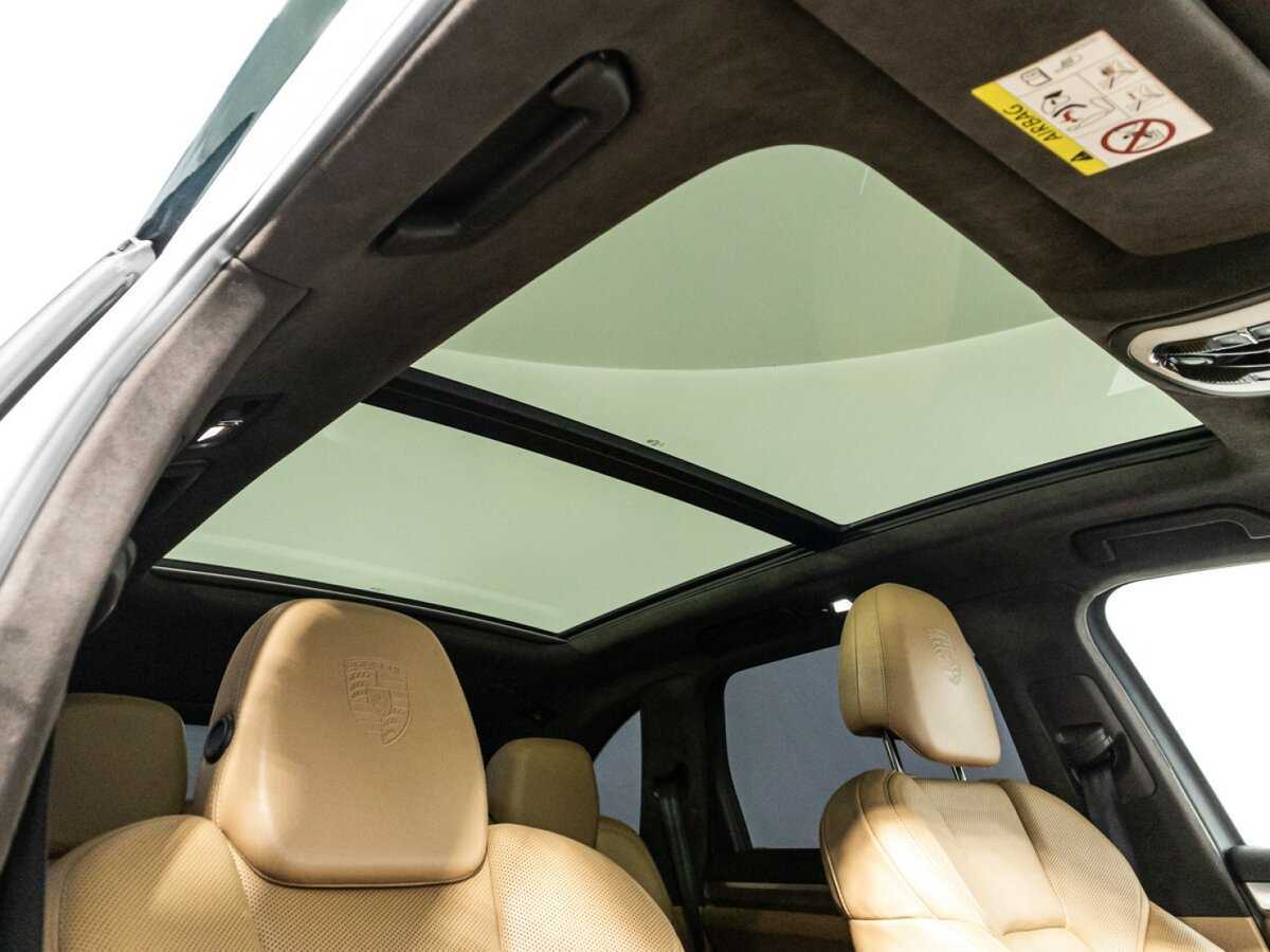 Porsche Cayenne с пробегом — 2015 год. Фото: #21